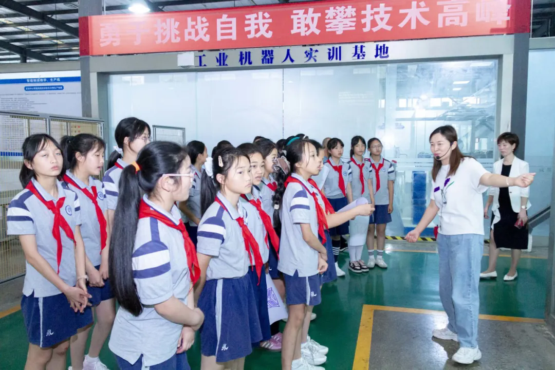 640.webp (2).png
